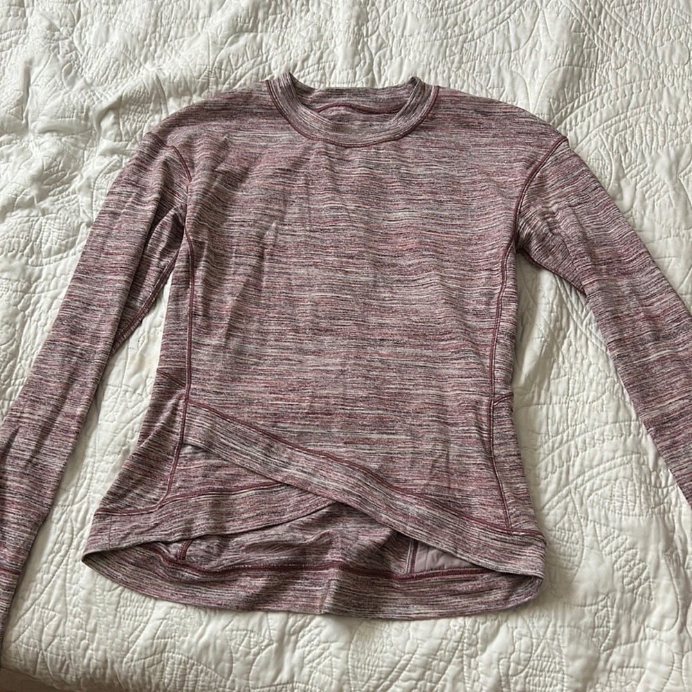 Lululemon workout top